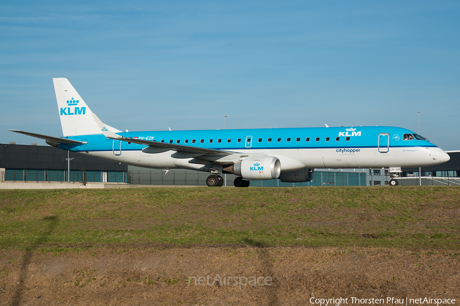 KLM Cityhopper Embraer ERJ-190STD (ERJ-190-100STD) (PH-EZK) | Photo 64977