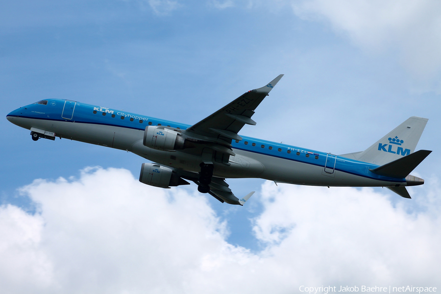 KLM Cityhopper Embraer ERJ-190STD (ERJ-190-100STD) (PH-EZL) | Photo 173375