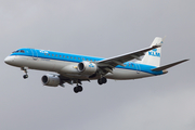 KLM Cityhopper Embraer ERJ-190STD (ERJ-190-100STD) (PH-EZL) at  Hamburg - Fuhlsbuettel (Helmut Schmidt), Germany