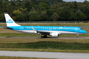 KLM Cityhopper Embraer ERJ-190STD (ERJ-190-100STD) (PH-EZL) at  Hamburg - Fuhlsbuettel (Helmut Schmidt), Germany