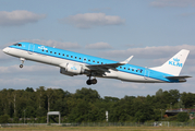 KLM Cityhopper Embraer ERJ-190STD (ERJ-190-100STD) (PH-EZL) at  Hamburg - Fuhlsbuettel (Helmut Schmidt), Germany