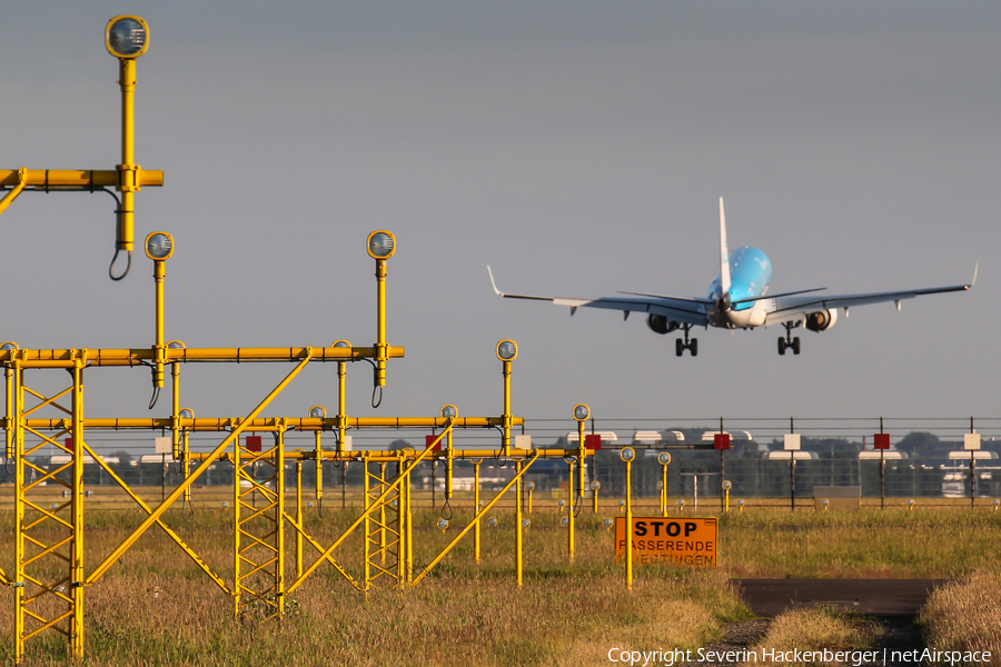 KLM Cityhopper Embraer ERJ-190STD (ERJ-190-100STD) (PH-EZM) | Photo 186250