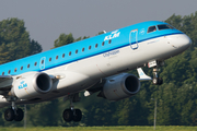 KLM Cityhopper Embraer ERJ-190STD (ERJ-190-100STD) (PH-EZN) at  Amsterdam - Schiphol, Netherlands