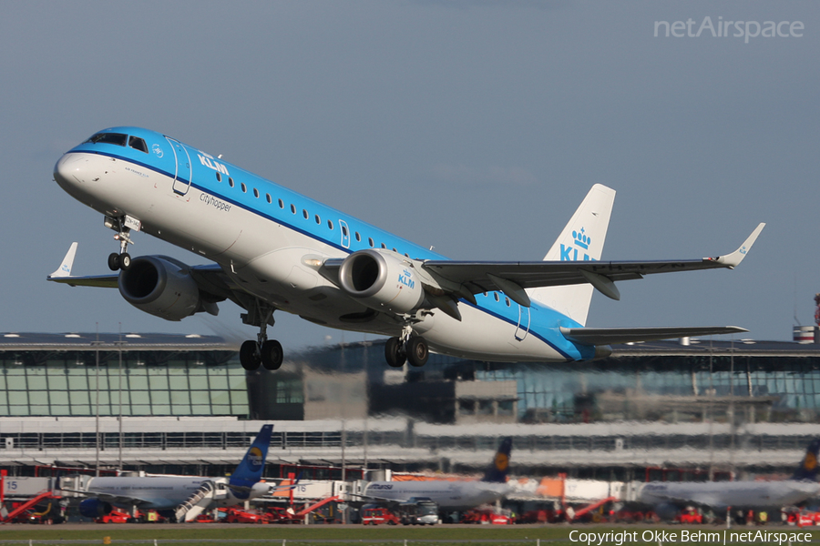 KLM Cityhopper Embraer ERJ-190STD (ERJ-190-100STD) (PH-EZN) | Photo 38661