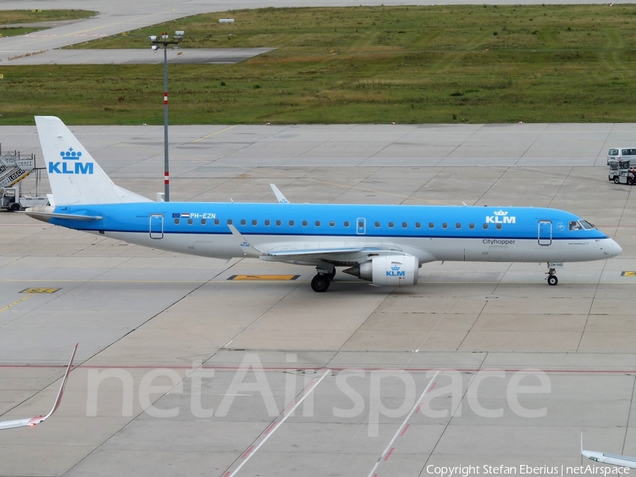 KLM Cityhopper Embraer ERJ-190STD (ERJ-190-100STD) (PH-EZN) | Photo 271438