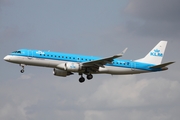 KLM Cityhopper Embraer ERJ-190STD (ERJ-190-100STD) (PH-EZN) at  Hamburg - Fuhlsbuettel (Helmut Schmidt), Germany