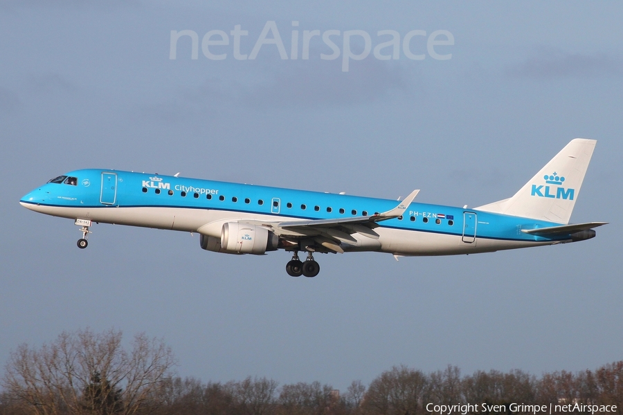 KLM Cityhopper Embraer ERJ-190STD (ERJ-190-100STD) (PH-EZN) | Photo 494319