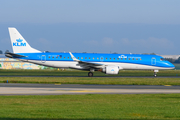 KLM Cityhopper Embraer ERJ-190STD (ERJ-190-100STD) (PH-EZN) at  Prague - Vaclav Havel (Ruzyne), Czech Republic