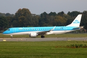 KLM Cityhopper Embraer ERJ-190STD (ERJ-190-100STD) (PH-EZO) at  Hamburg - Fuhlsbuettel (Helmut Schmidt), Germany