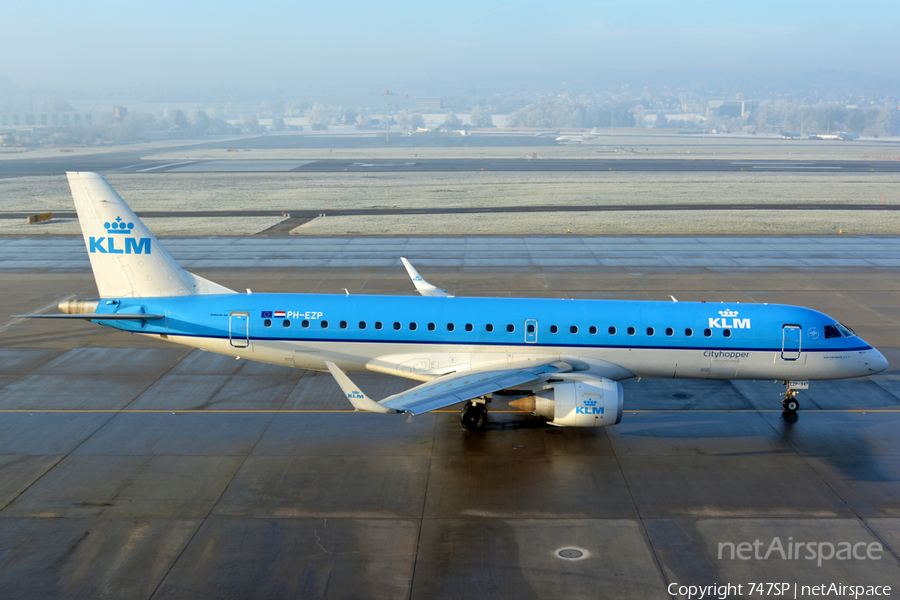 KLM Cityhopper Embraer ERJ-190LR (ERJ-190-100LR) (PH-EZP) | Photo 35746
