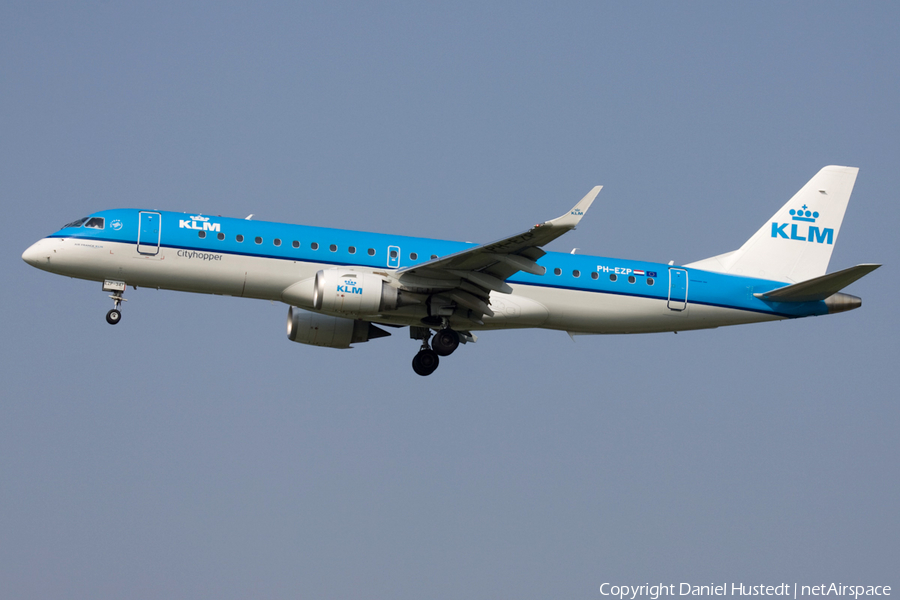 KLM Cityhopper Embraer ERJ-190LR (ERJ-190-100LR) (PH-EZP) | Photo 544921