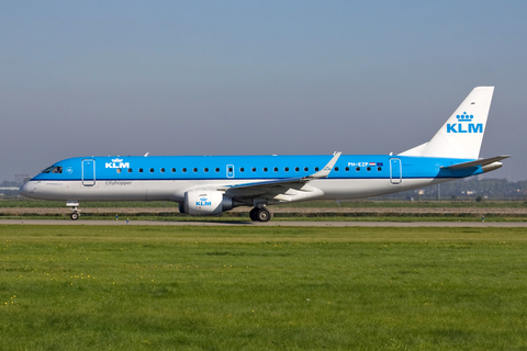 KLM Cityhopper Embraer ERJ-190LR (ERJ-190-100LR) (PH-EZP) at  Amsterdam - Schiphol, Netherlands