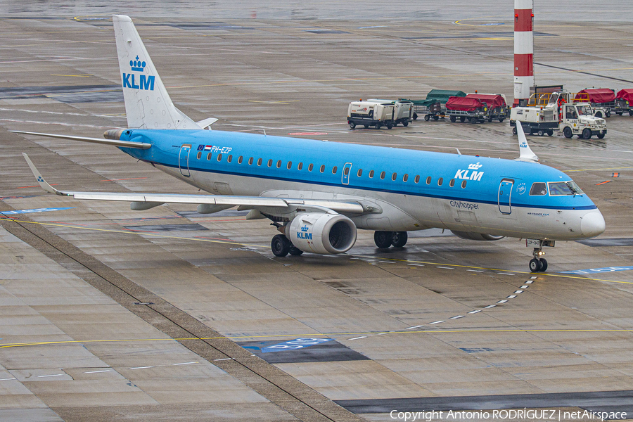 KLM Cityhopper Embraer ERJ-190LR (ERJ-190-100LR) (PH-EZP) | Photo 379191