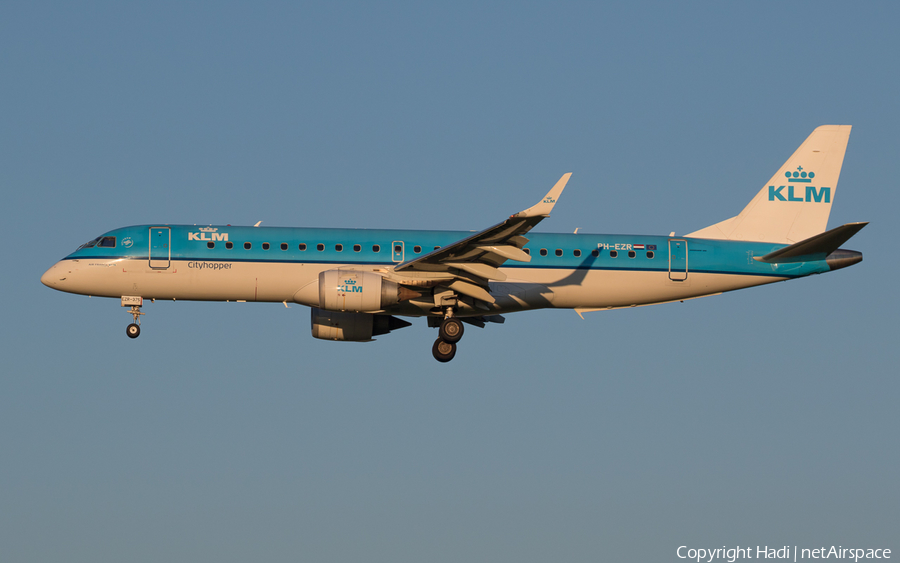 KLM Cityhopper Embraer ERJ-190STD (ERJ-190-100STD) (PH-EZR) | Photo 125290