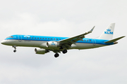 KLM Cityhopper Embraer ERJ-190STD (ERJ-190-100STD) (PH-EZR) at  Hamburg - Fuhlsbuettel (Helmut Schmidt), Germany