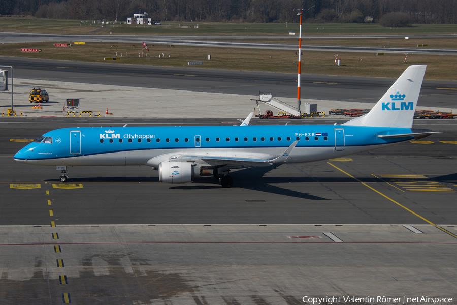 KLM Cityhopper Embraer ERJ-190STD (ERJ-190-100STD) (PH-EZR) | Photo 500933