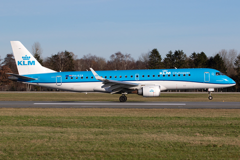 KLM Cityhopper Embraer ERJ-190STD (ERJ-190-100STD) (PH-EZR) at  Hamburg - Fuhlsbuettel (Helmut Schmidt), Germany