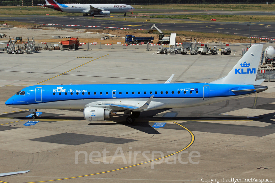 KLM Cityhopper Embraer ERJ-190STD (ERJ-190-100STD) (PH-EZT) | Photo 341218