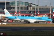 KLM Cityhopper Embraer ERJ-190STD (ERJ-190-100STD) (PH-EZT) at  Hamburg - Fuhlsbuettel (Helmut Schmidt), Germany