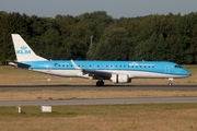 KLM Cityhopper Embraer ERJ-190STD (ERJ-190-100STD) (PH-EZT) at  Hamburg - Fuhlsbuettel (Helmut Schmidt), Germany