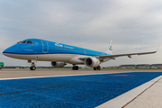 KLM Cityhopper Embraer ERJ-190STD (ERJ-190-100STD) (PH-EZT) at  Hamburg - Fuhlsbuettel (Helmut Schmidt), Germany