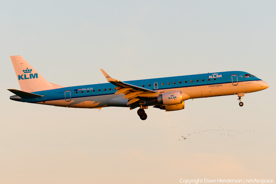 KLM Cityhopper Embraer ERJ-190STD (ERJ-190-100STD) (PH-EZU) | Photo 32627