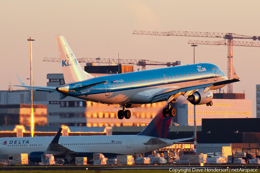 KLM Cityhopper Embraer ERJ-190STD (ERJ-190-100STD) (PH-EZU) | Photo 32628