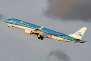 KLM Cityhopper Embraer ERJ-190STD (ERJ-190-100STD) (PH-EZU) at  Amsterdam - Schiphol, Netherlands