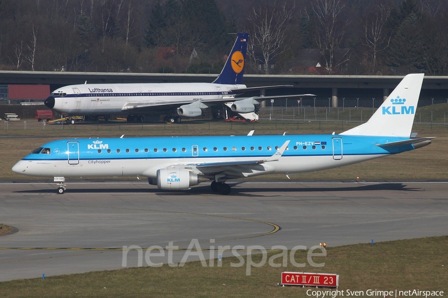 KLM Cityhopper Embraer ERJ-190STD (ERJ-190-100STD) (PH-EZV) | Photo 42556