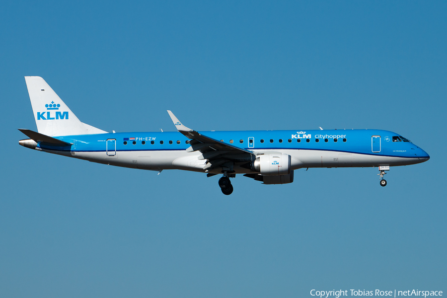 KLM Cityhopper Embraer ERJ-190STD (ERJ-190-100STD) (PH-EZW) | Photo 305429