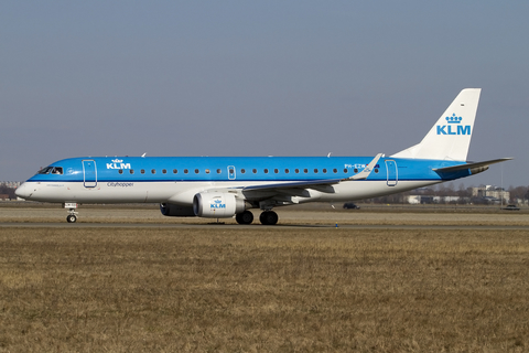 KLM Cityhopper Embraer ERJ-190STD (ERJ-190-100STD) (PH-EZW) at  Amsterdam - Schiphol, Netherlands