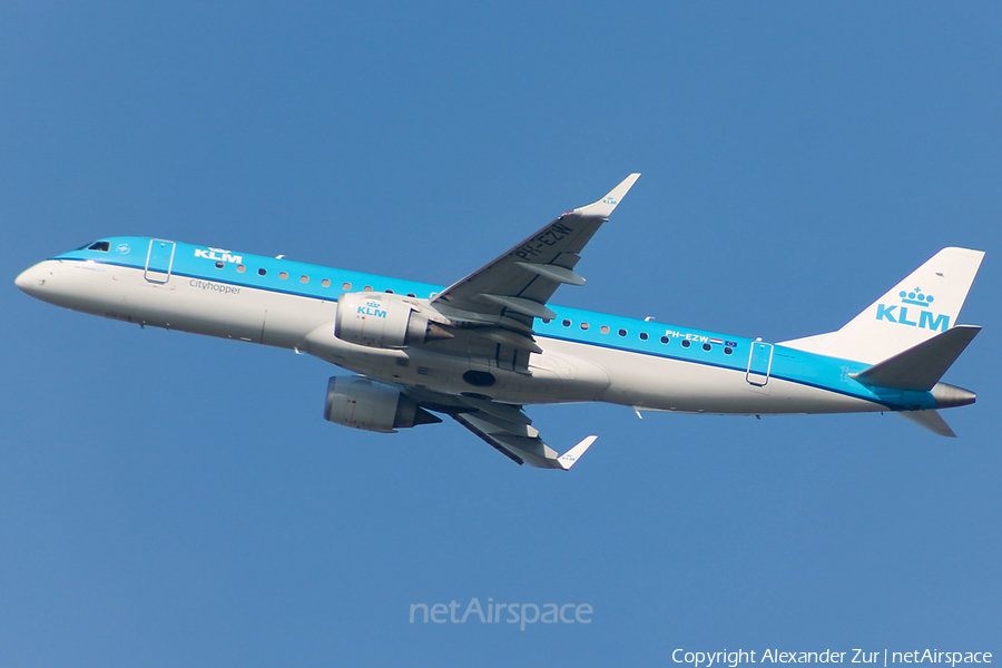 KLM Cityhopper Embraer ERJ-190STD (ERJ-190-100STD) (PH-EZW) | Photo 436240