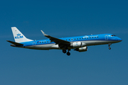 KLM Cityhopper Embraer ERJ-190STD (ERJ-190-100STD) (PH-EZW) at  Hamburg - Fuhlsbuettel (Helmut Schmidt), Germany