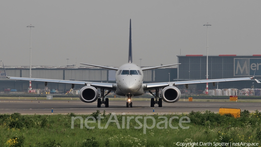 KLM Cityhopper Embraer ERJ-190STD (ERJ-190-100STD) (PH-EZX) | Photo 216600