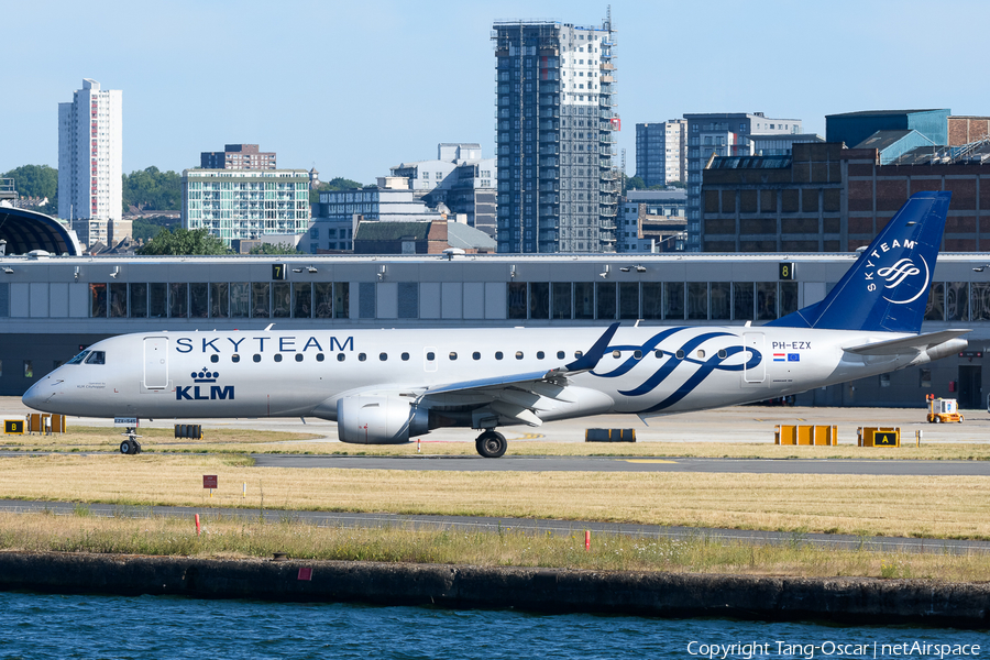 KLM Cityhopper Embraer ERJ-190STD (ERJ-190-100STD) (PH-EZX) | Photo 517912