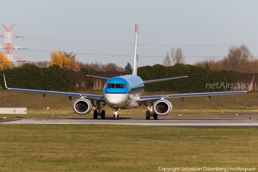 KLM Cityhopper Embraer ERJ-190STD (ERJ-190-100STD) (PH-EZZ) | Photo 132865