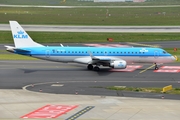 KLM Cityhopper Embraer ERJ-190STD (ERJ-190-100STD) (PH-EZZ) at  Dusseldorf - International, Germany