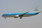 KLM - Royal Dutch Airlines Boeing 737-8K2 (PH-HZM) at  Lisbon - Portela, Portugal
