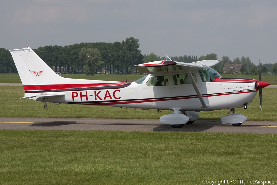 Special Air Services B.V. Cessna 172M Skyhawk (PH-KAC) | Photo 438615