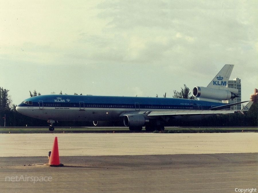 KLM - Royal Dutch Airlines McDonnell Douglas MD-11 (PH-KCA) | Photo 76888