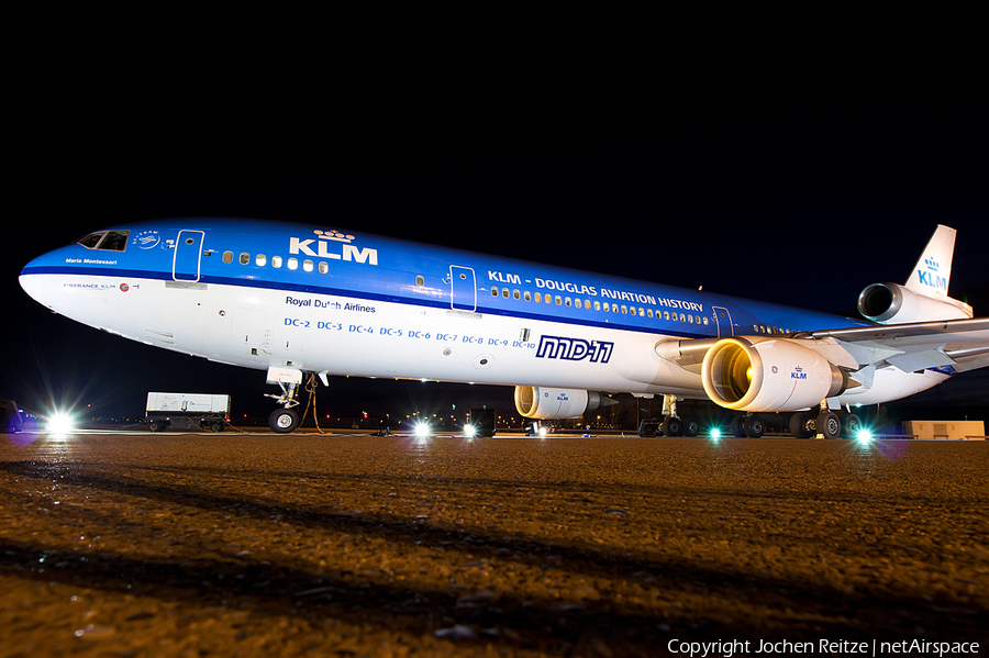 KLM - Royal Dutch Airlines McDonnell Douglas MD-11 (PH-KCB) | Photo 60677