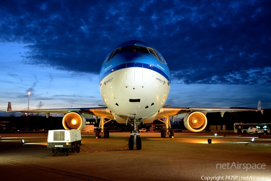 KLM - Royal Dutch Airlines McDonnell Douglas MD-11 (PH-KCB) | Photo 61648