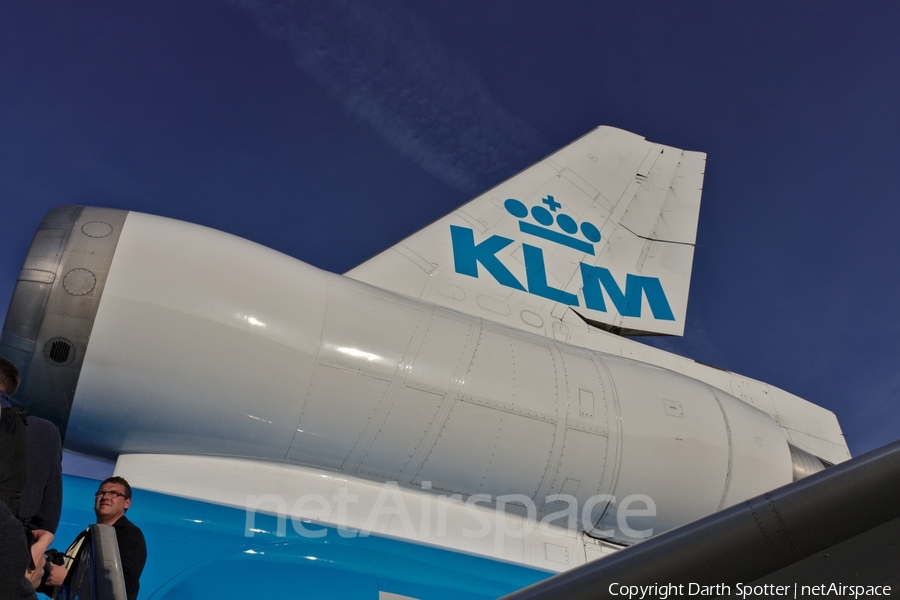 KLM - Royal Dutch Airlines McDonnell Douglas MD-11 (PH-KCD) | Photo 225601