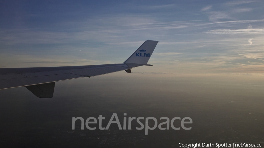 KLM - Royal Dutch Airlines McDonnell Douglas MD-11 (PH-KCD) | Photo 226393
