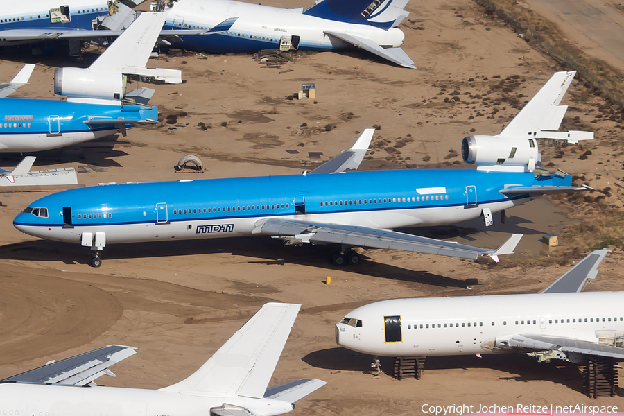 KLM - Royal Dutch Airlines McDonnell Douglas MD-11 (PH-KCD) | Photo 97051