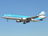 KLM - Royal Dutch Airlines McDonnell Douglas MD-11 (PH-KCD) at  Toronto - Pearson International, Canada
