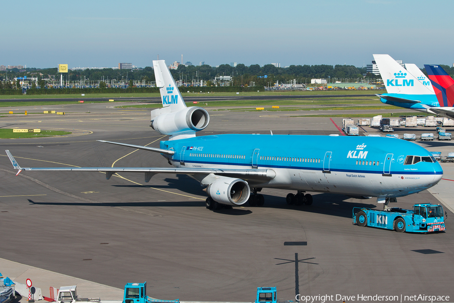 KLM - Royal Dutch Airlines McDonnell Douglas MD-11 (PH-KCE) | Photo 95611