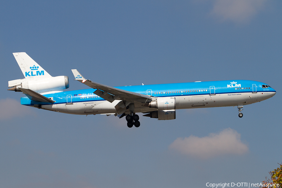 KLM - Royal Dutch Airlines McDonnell Douglas MD-11 (PH-KCE) | Photo 453692