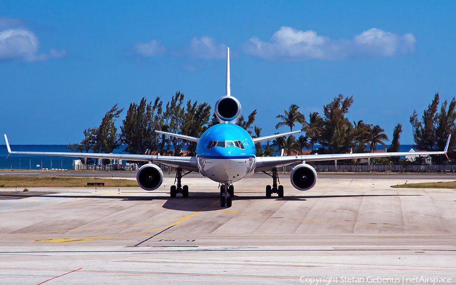 KLM - Royal Dutch Airlines McDonnell Douglas MD-11 (PH-KCF) | Photo 724