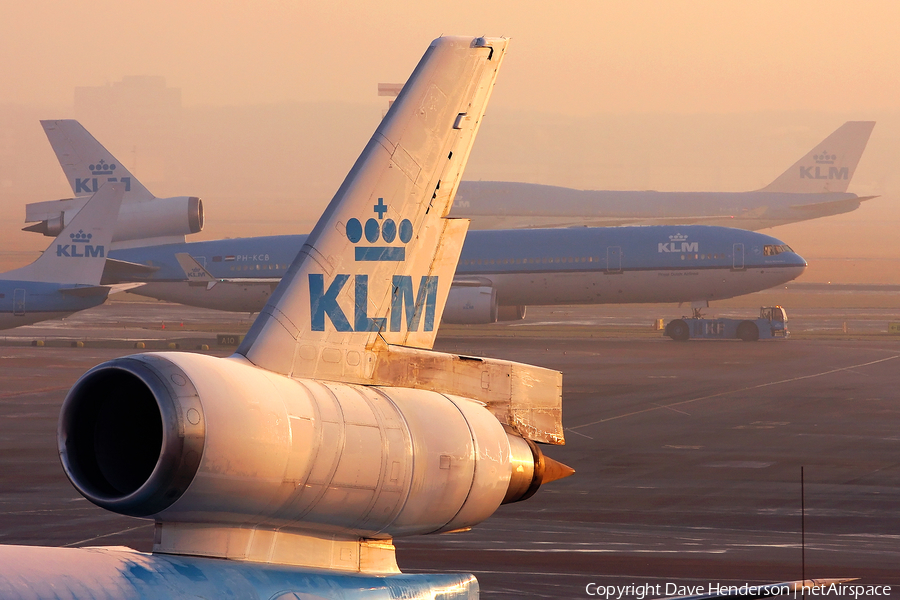 KLM - Royal Dutch Airlines McDonnell Douglas MD-11 (PH-KCF) | Photo 154